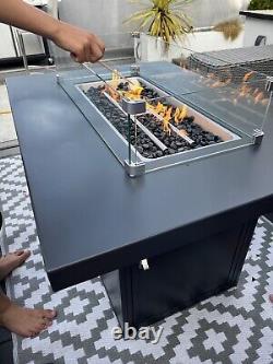 Gas fire pit